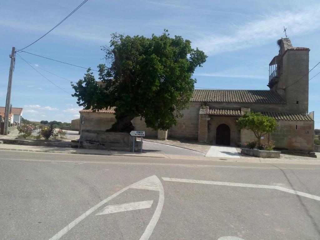 Pension El Abuelo Carbellino ภายนอก รูปภาพ